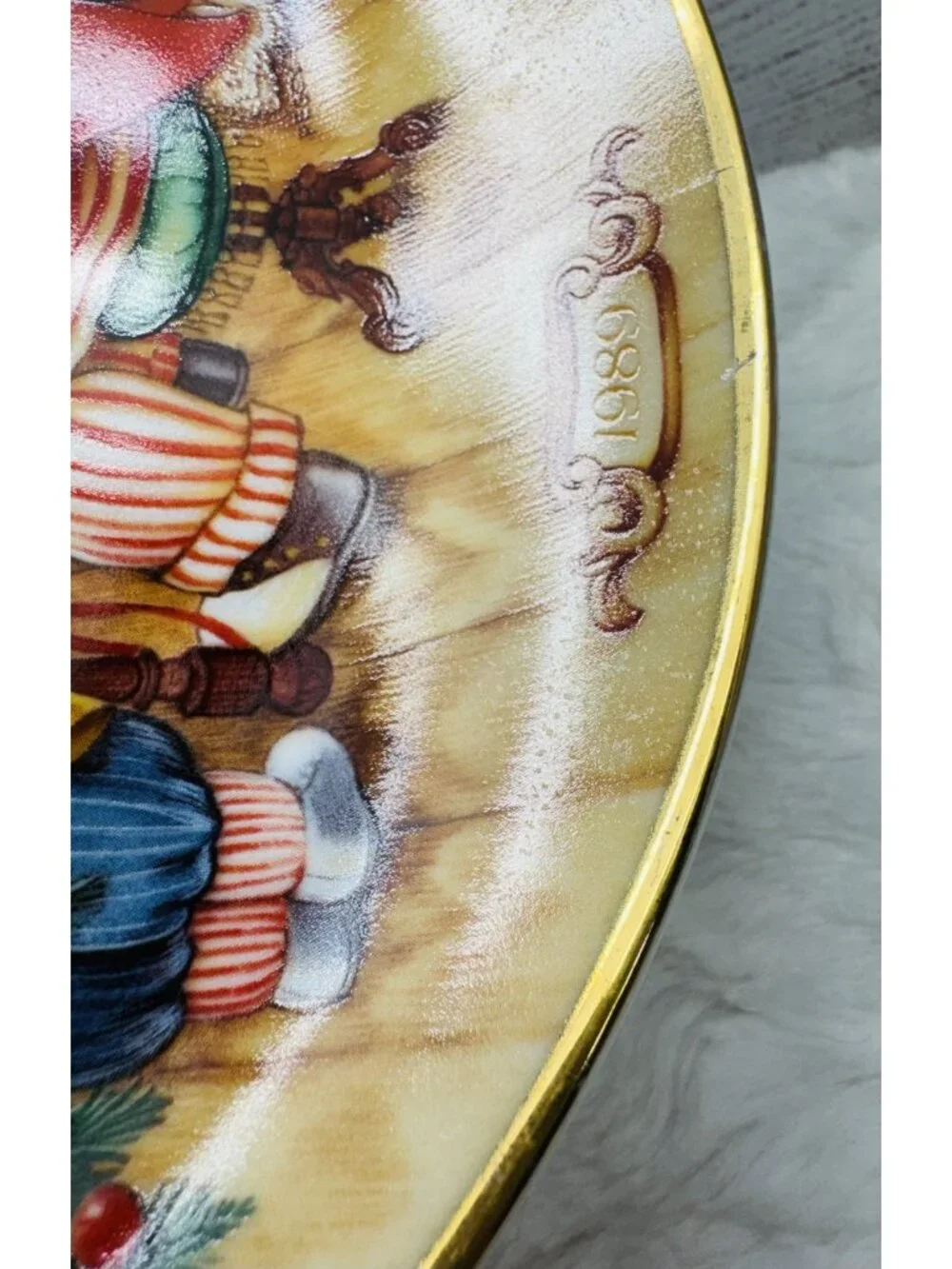 Avon Christmas Plate 